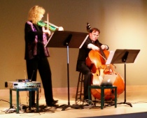 Mary Lou Newmark / Tom Peters (photo by Ray Korns)